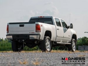 GMC Sierra 2500/3500 4WD HD Bolt-On Suspension Lift Kit - 3.5" Lift GMC Sierra 2500/3500 4WD HD Bolt-On Suspension Lift Kit - 3.5" Lift